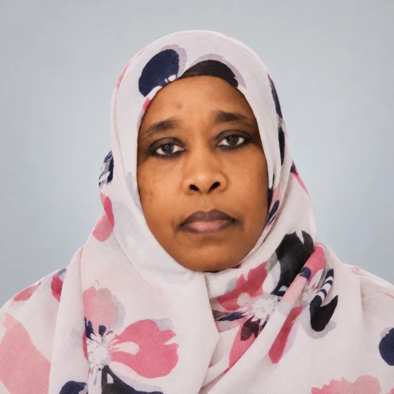Amira Duad, Director