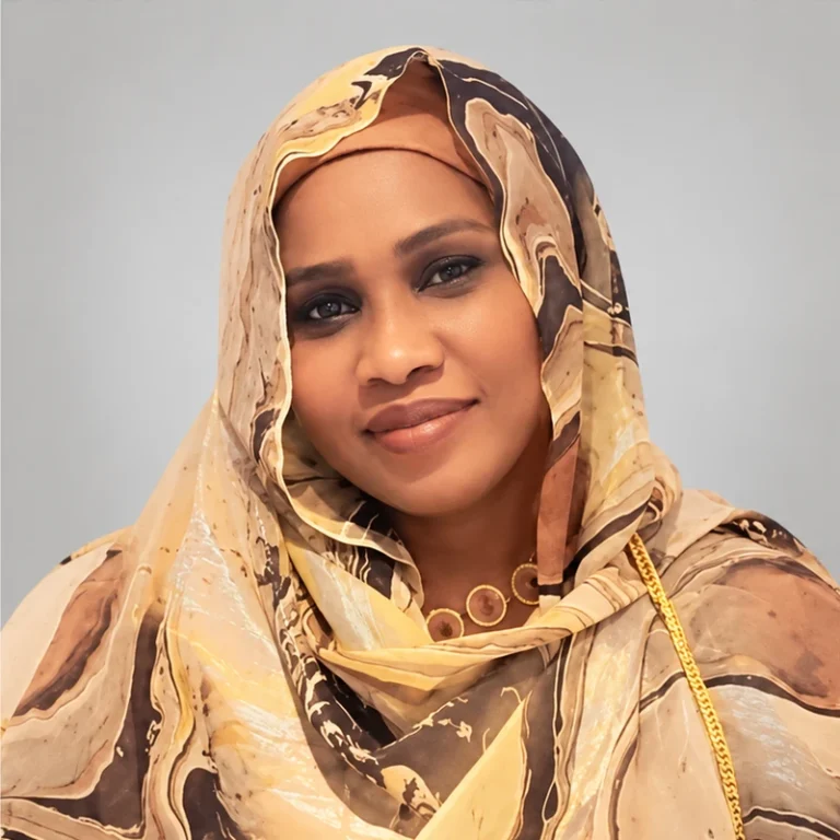 Salma Hassan, Director